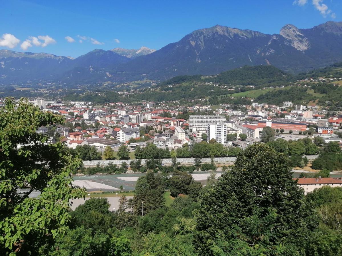 Residence Lawawi Pres De La Gare Au Calme Albertville Kültér fotó