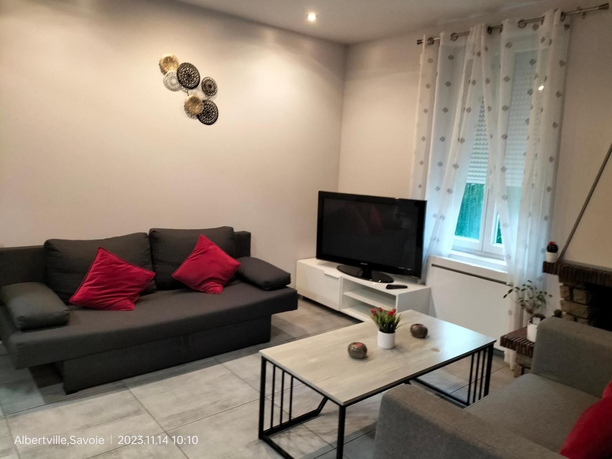 Residence Lawawi Pres De La Gare Au Calme Albertville Kültér fotó